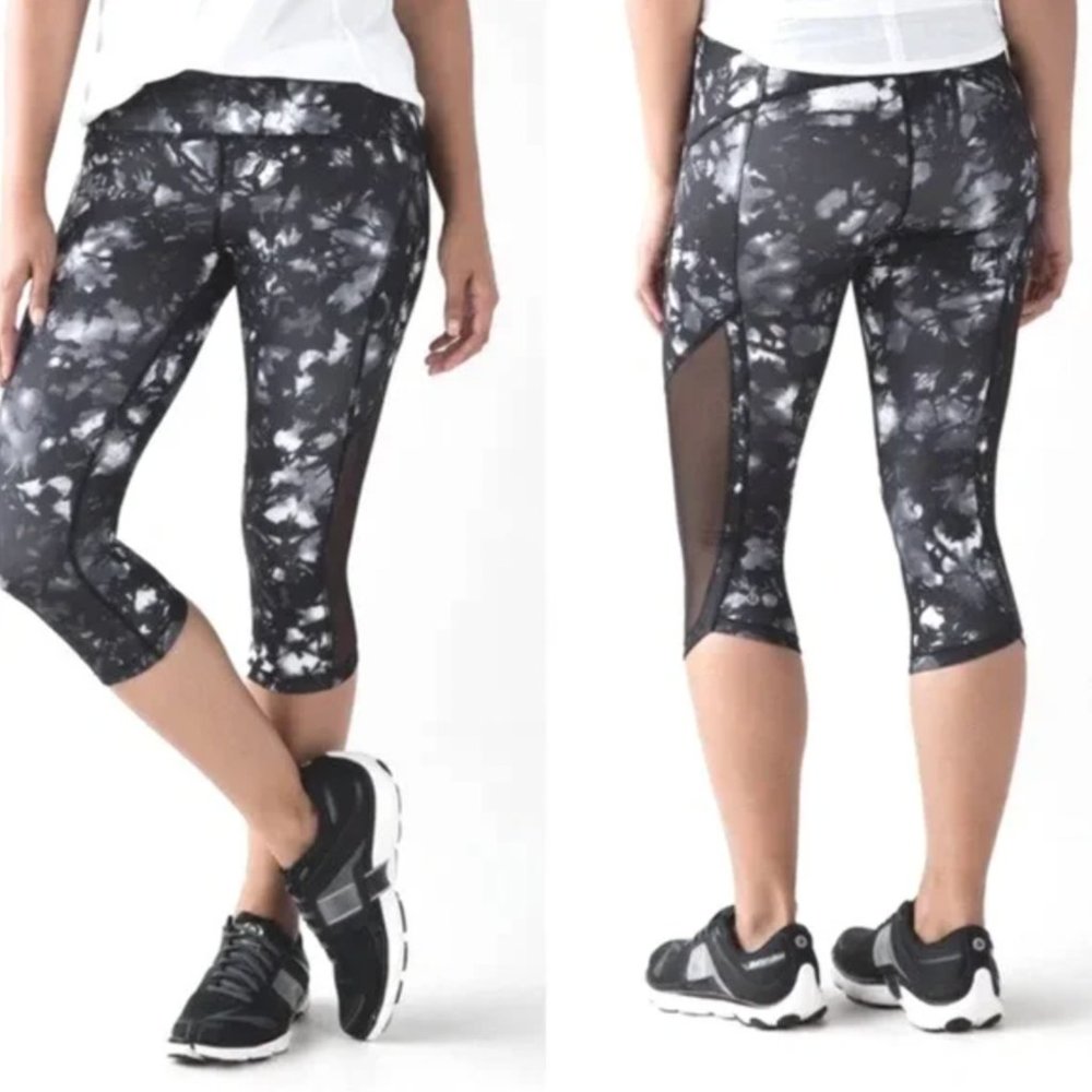 Lululemon Sun Runner Capri Dusk Dye White Black / Black Size 4